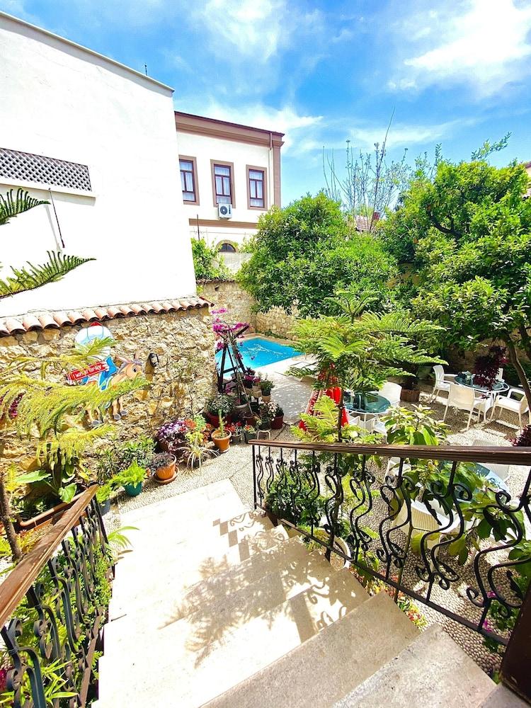 Kaleici Hotel Antalya Exteriör bild
